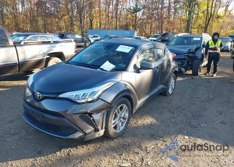 2020 Toyota C-Hr Le z USA, uszkodzony, nr VIN JTNKHMBX3L1069147